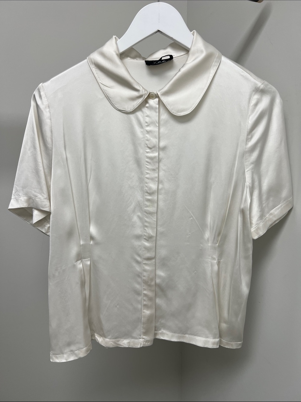 A.P.C. Ivory Short-Sleeve Peter Pan Collar Blouse